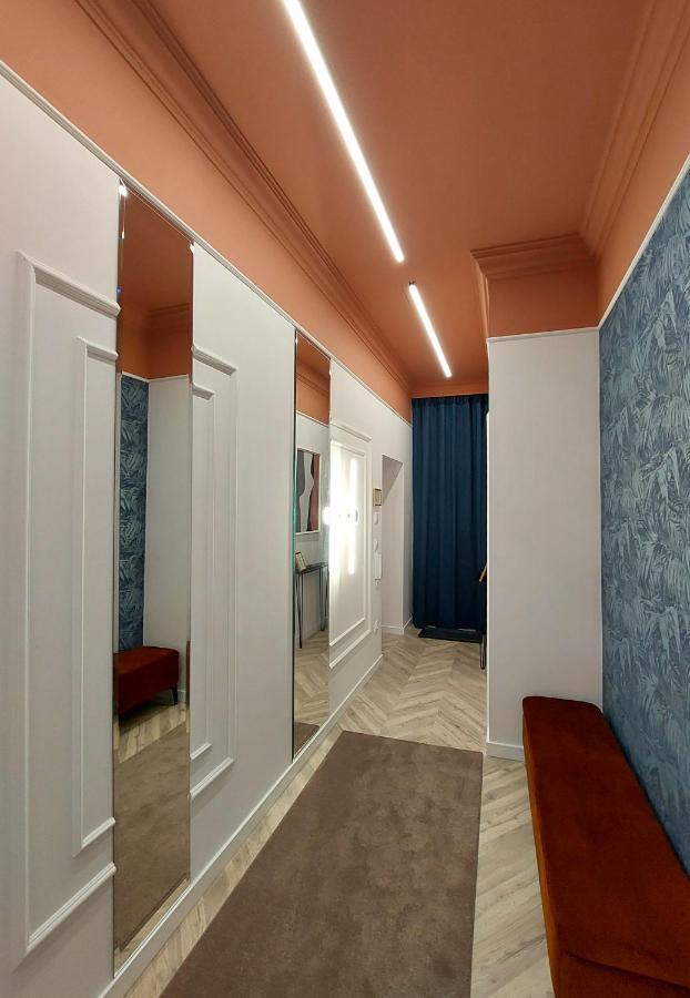 Central Gallery Apartment Debrecen Exterior foto