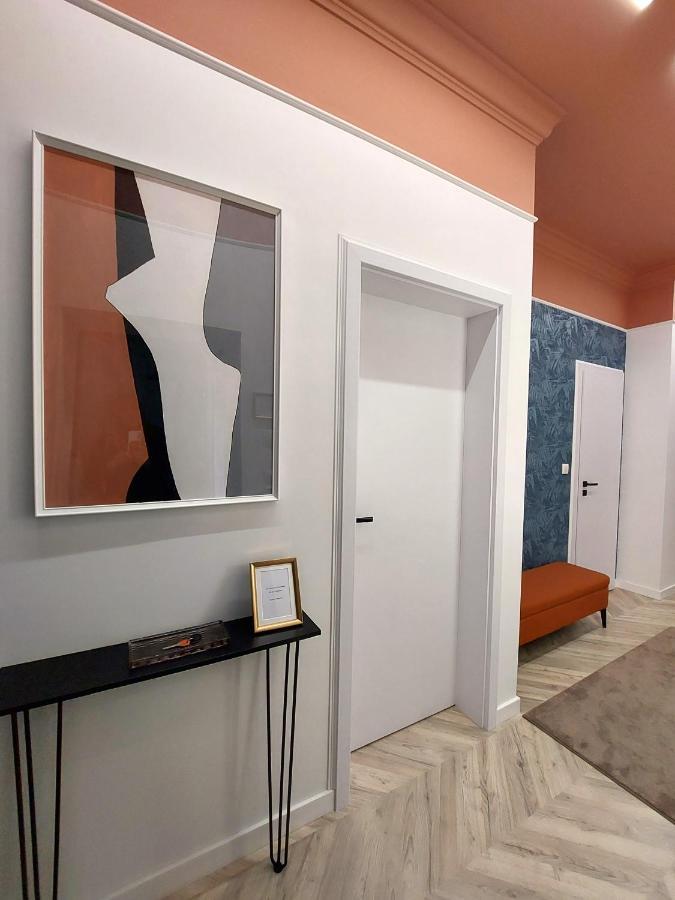 Central Gallery Apartment Debrecen Exterior foto